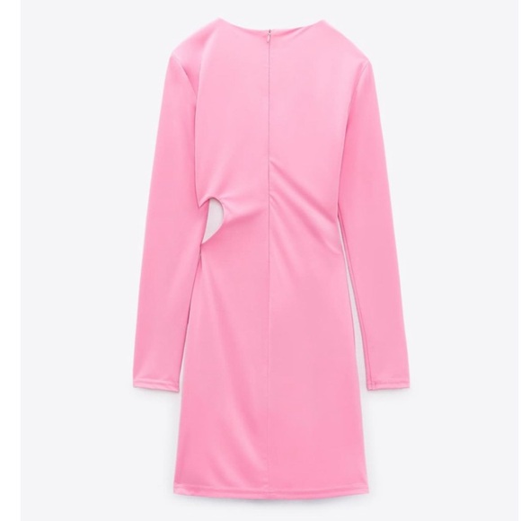 NWT Zara Influencer Favourite, Heart Cut Out Barbie Pink Mini Dress Size Medium - Picture 5 of 14